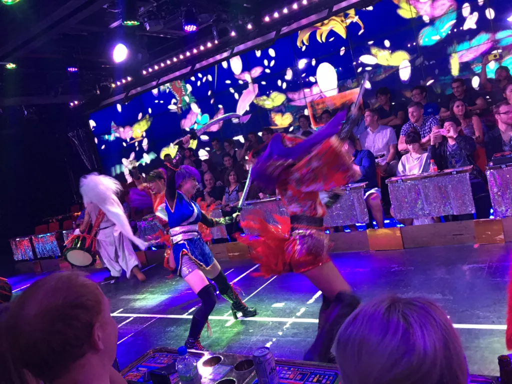 robot restaurant 3